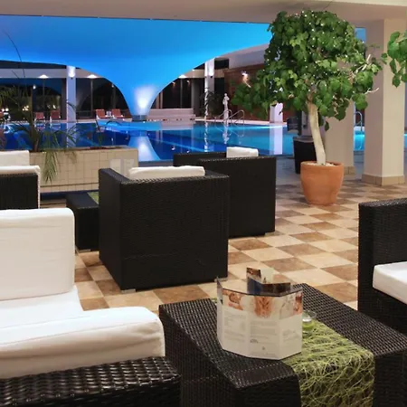 Cliff Hotel Ruegen-2